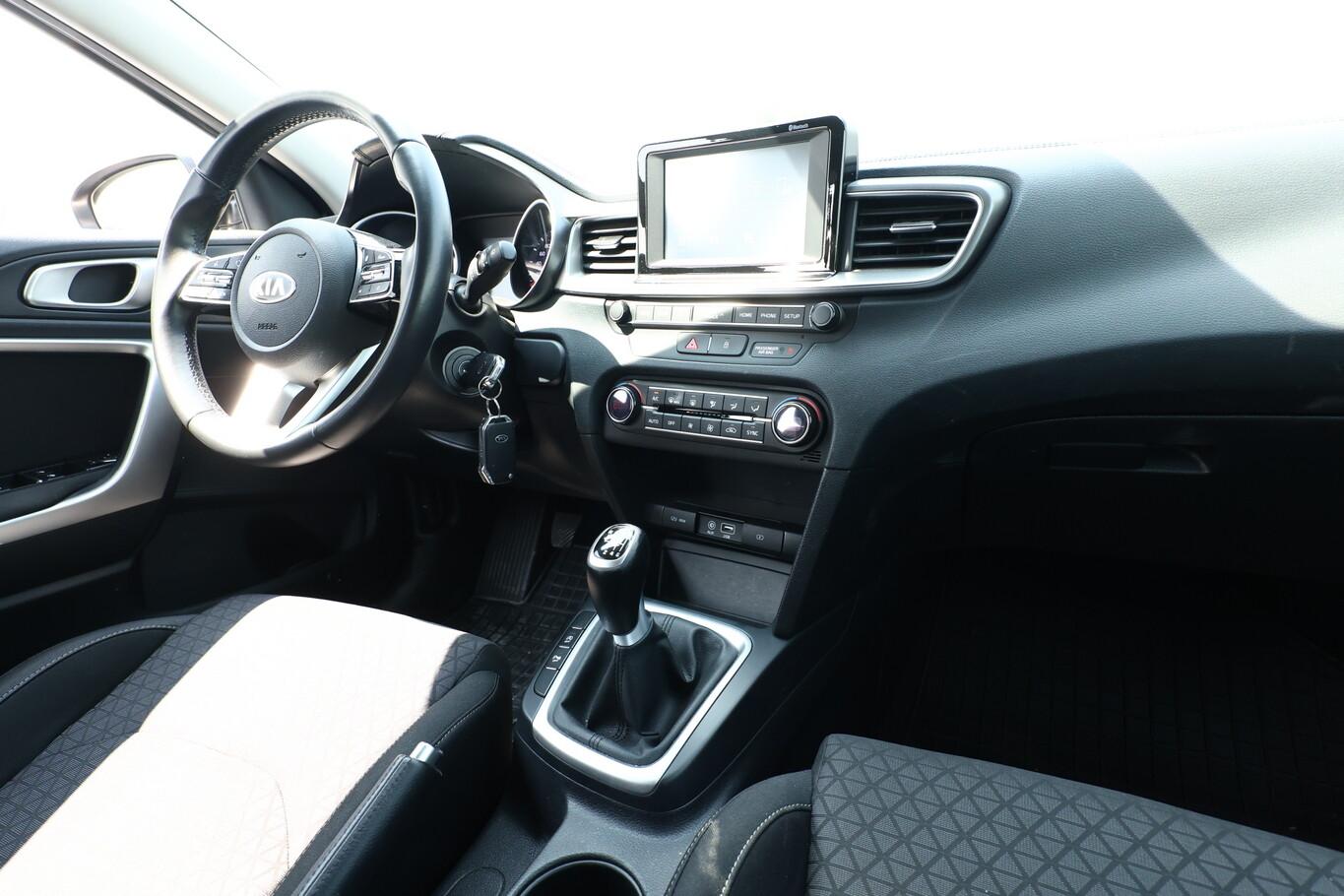 Kia cee'd / Ceed Ceed SW 1.4 TGDI 140 Kam PDC Klimaaut. LaneAs