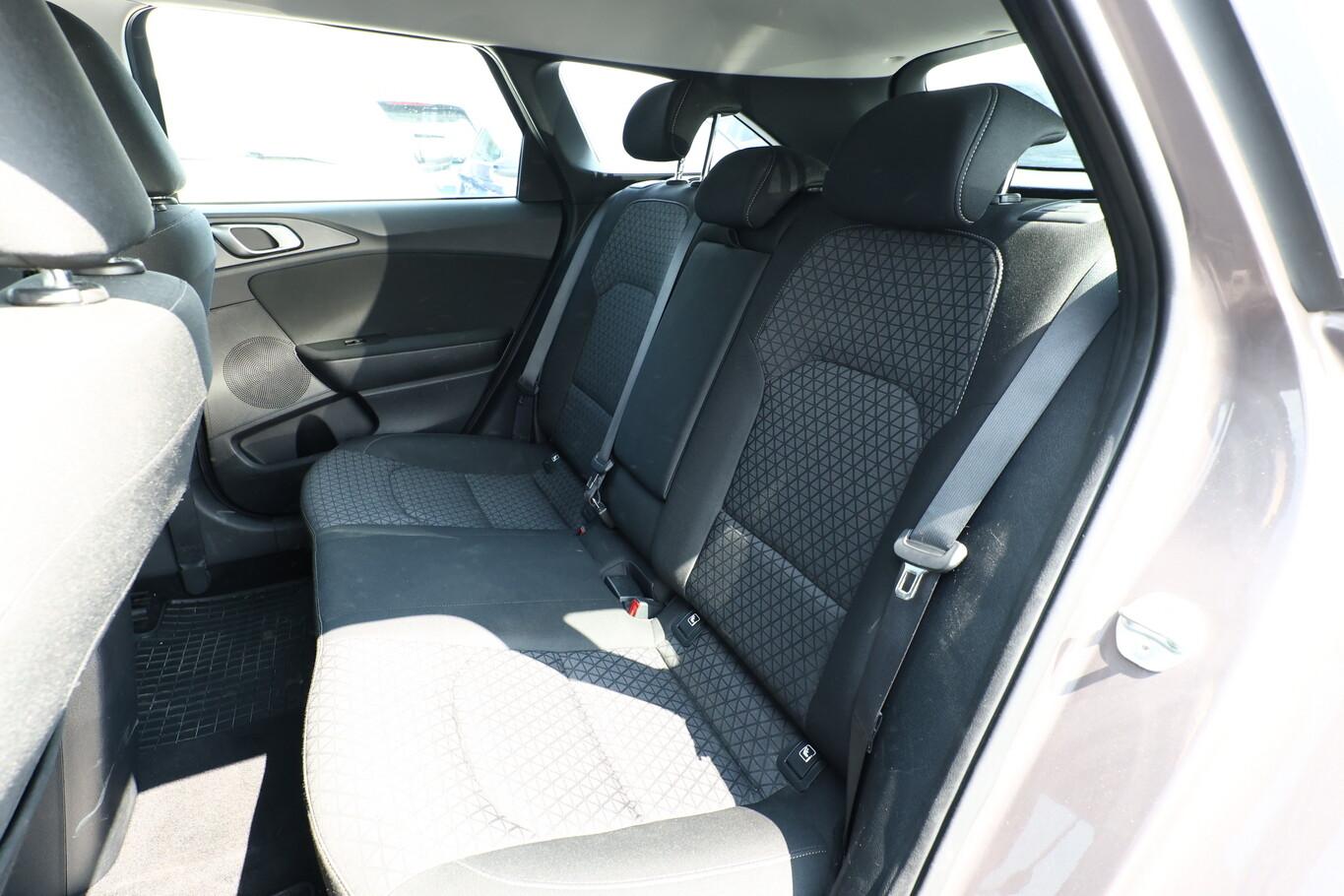 Kia cee'd / Ceed Ceed SW 1.4 TGDI 140 Kam PDC Klimaaut. LaneAs