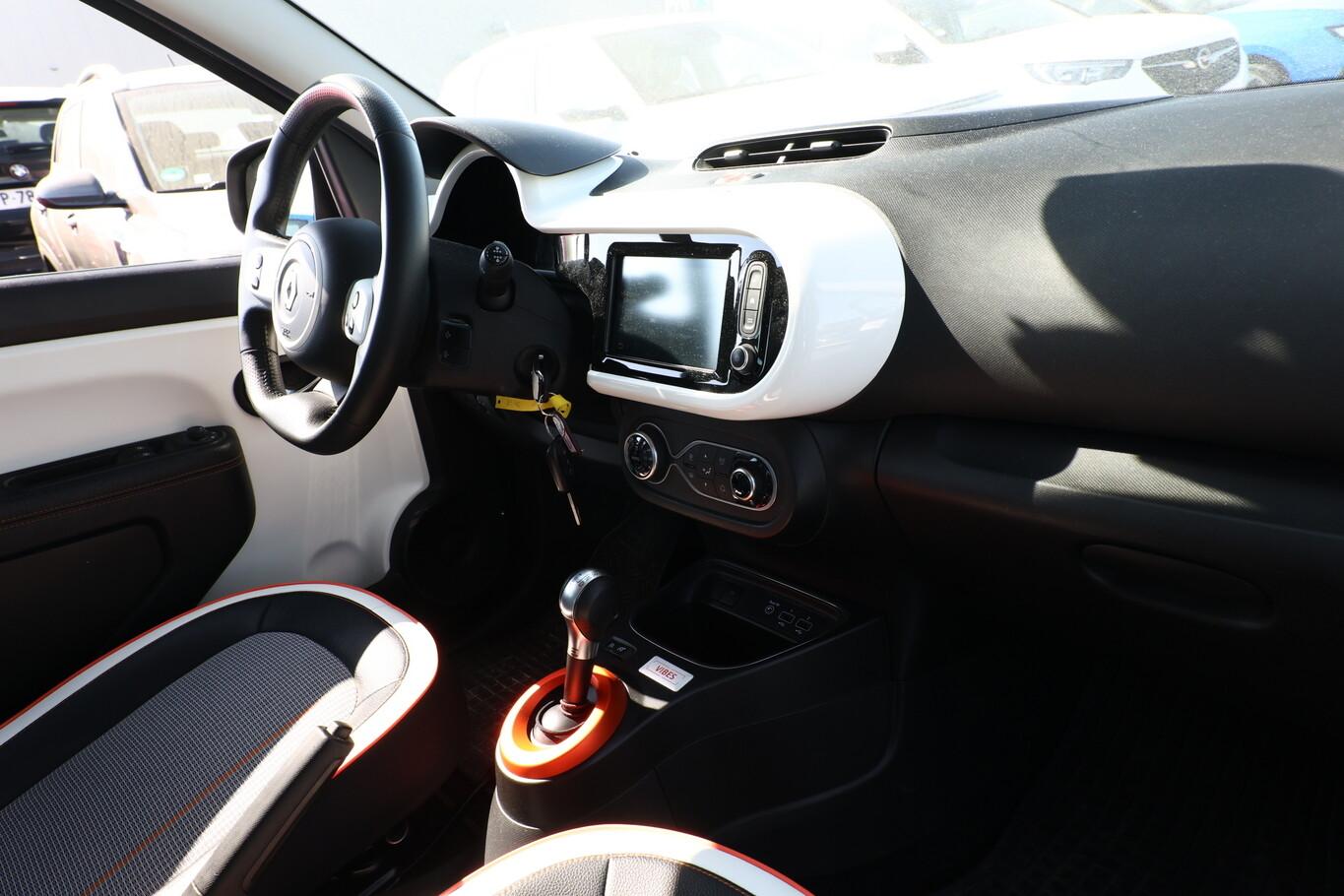 Renault Twingo Electric Vibes Nav SHZ Schuko Temp Klima