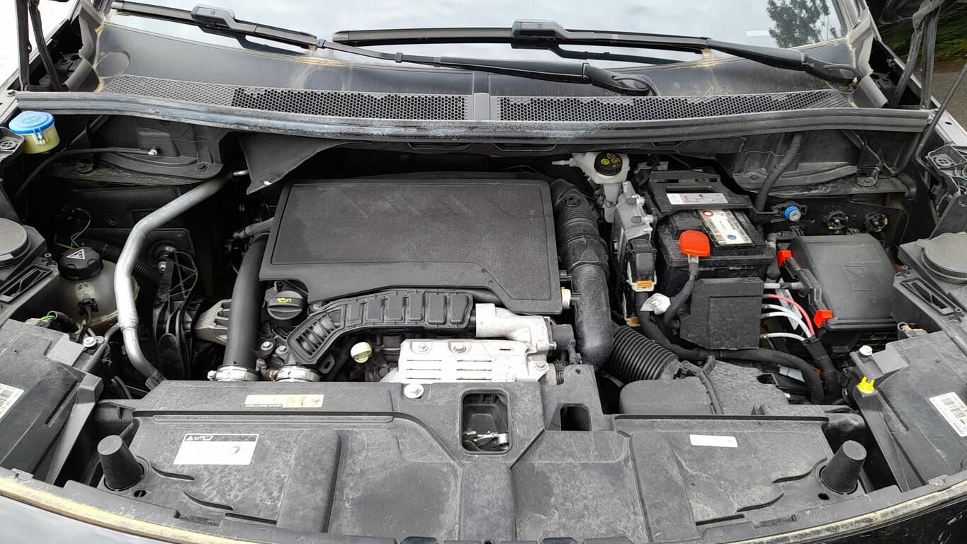 Peugeot 3008 1.2 PureTech 130 Allure Nav KeyL Kam LED