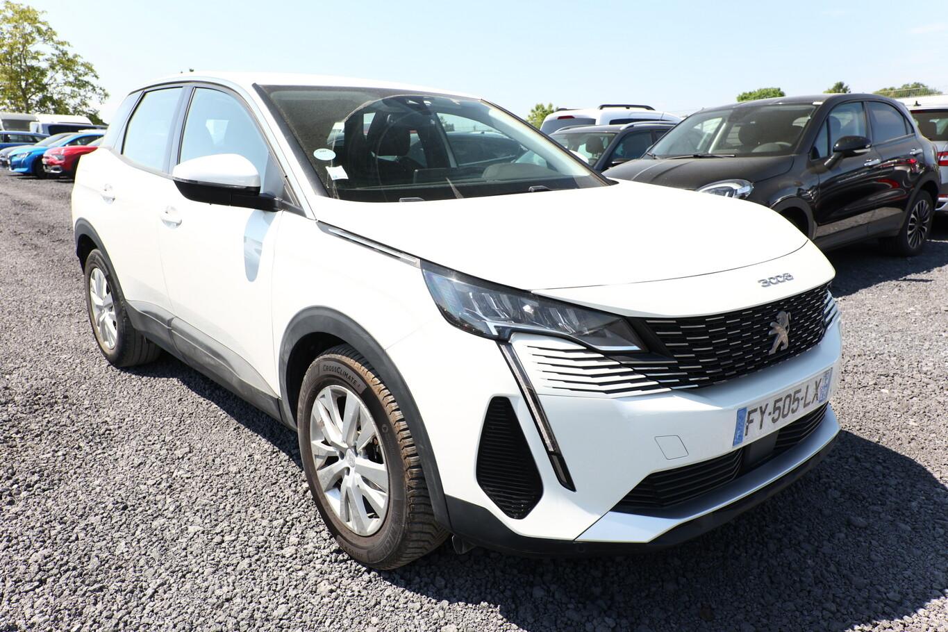 Peugeot 3008 1.5 BlueHDi 130 Active Pack Kam PDC Temp