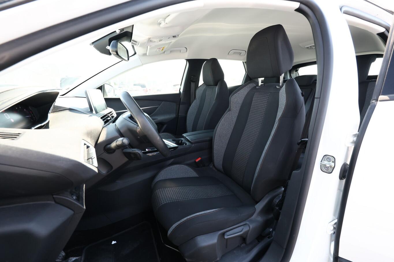 Peugeot 3008 1.5 BlueHDi 130 Active Pack Kam PDC Temp