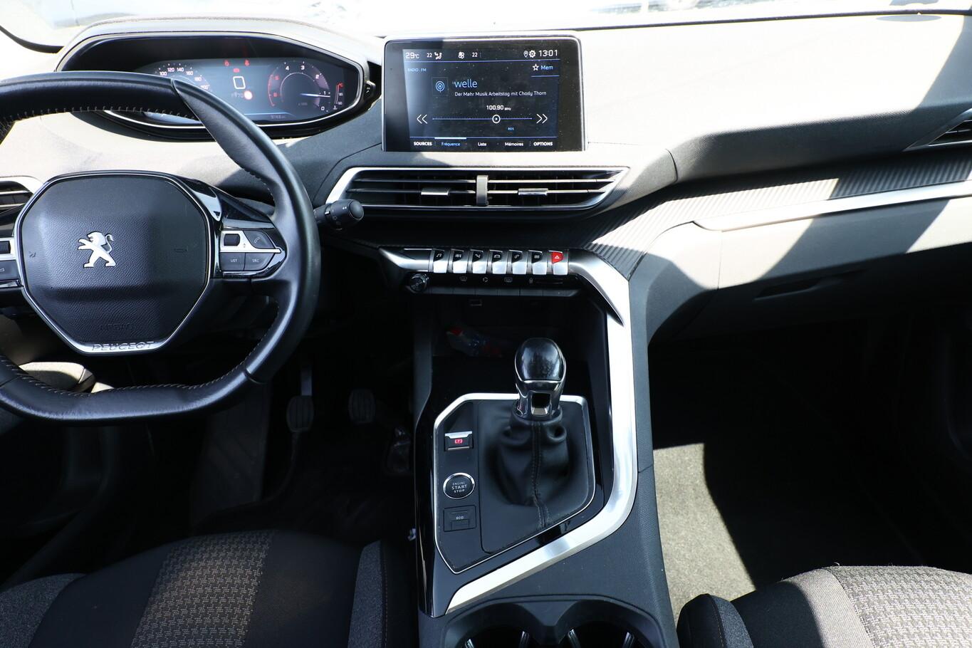 Peugeot 3008 1.5 BlueHDi 130 Active Pack Kam PDC Temp