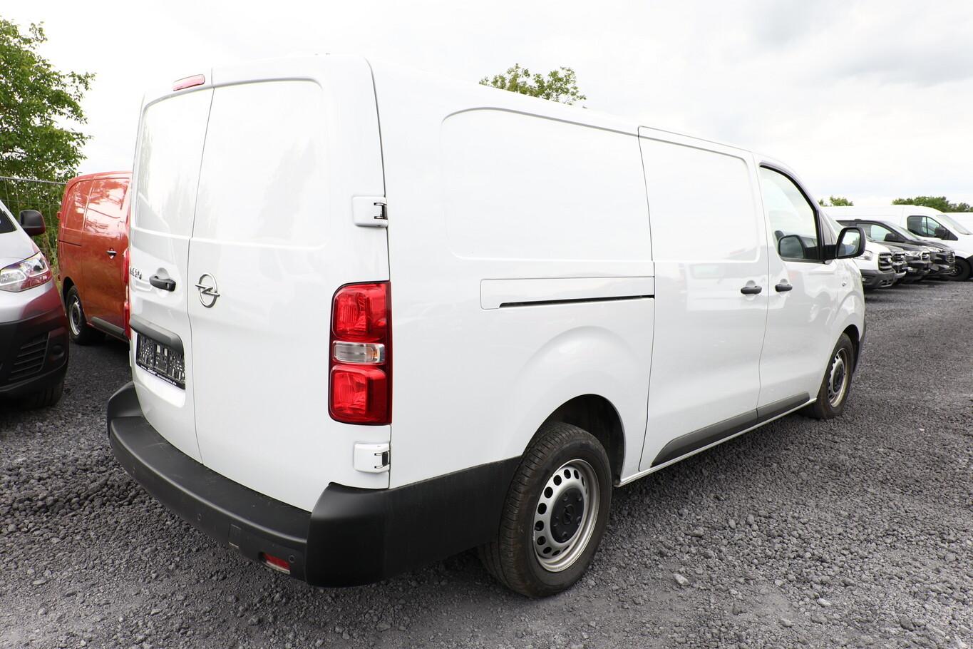 Opel Vivaro 2.0 D 145 Edition L L3 3S Klima PDC