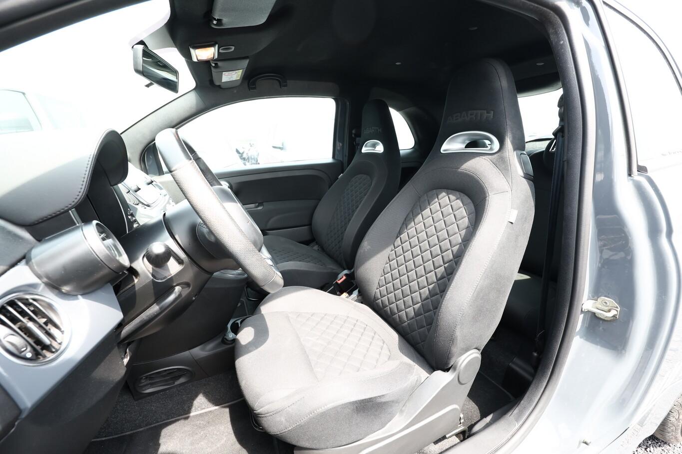 Abarth 595 1.4 T-Jet 16V 145 Nav 17Z Touring EsteticoK