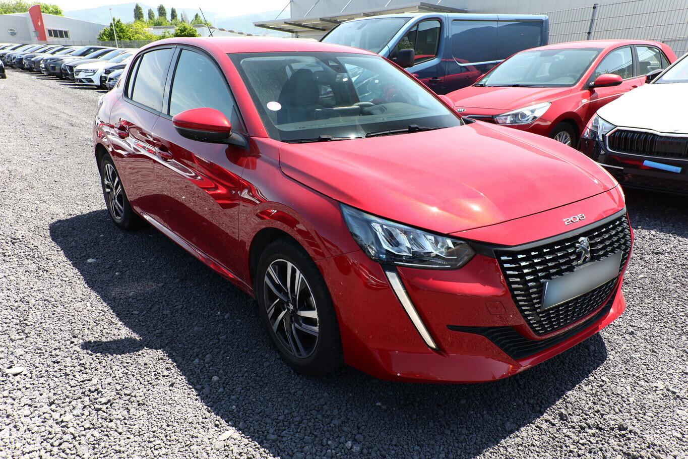 Peugeot 208 1.2 PureTech 100 Allure Pack Nav. PDC