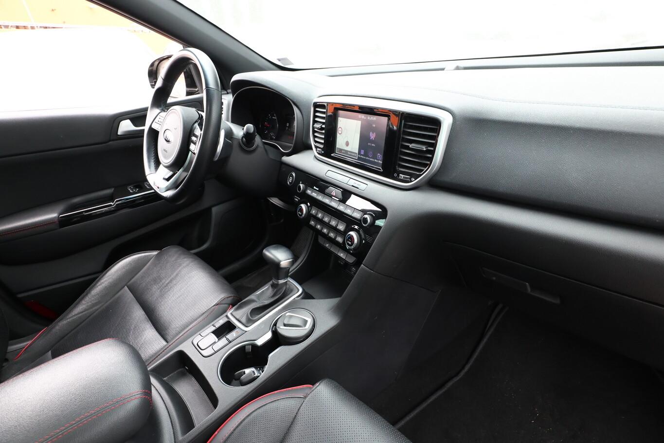 Kia Sportage 1.6 CRDi 136 DCT 4WD GT Line Leder Pano
