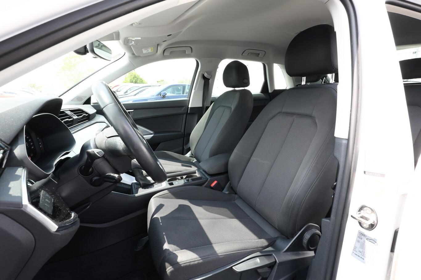 Audi Q3 40 TFSI 190 quattro S-tronic adv. LED Nav PDC