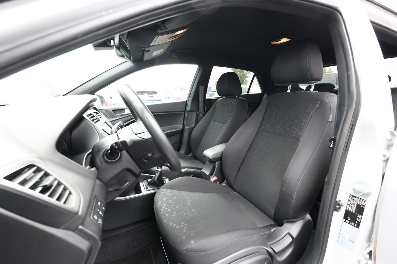 Hyundai i20 1.2 84 Trend Kam AppCo Privacy PDC 16Z