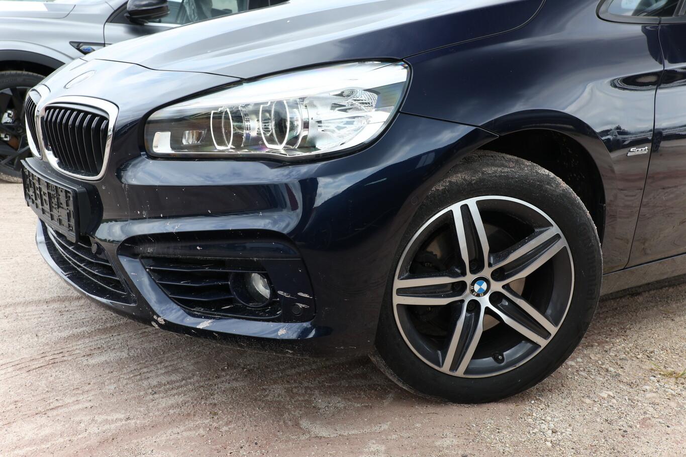 BMW 218 2er Gran Tourer i Sport Line LED NAV. PDC
