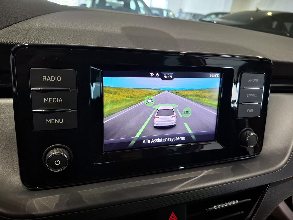 Skoda Scala Ambition 5J Garantie APP SHZ LED