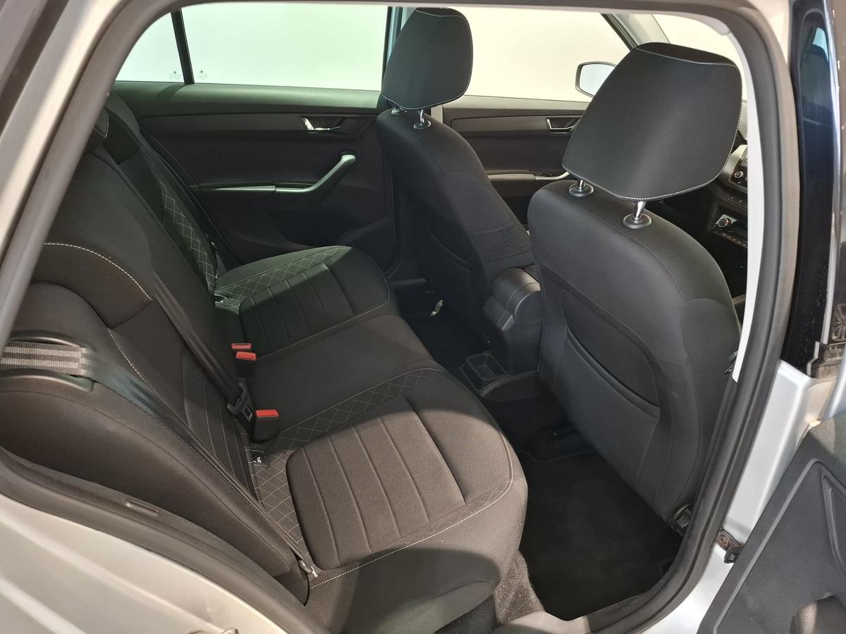 Skoda Fabia Combi 1.2TSI Style SHZ PDC