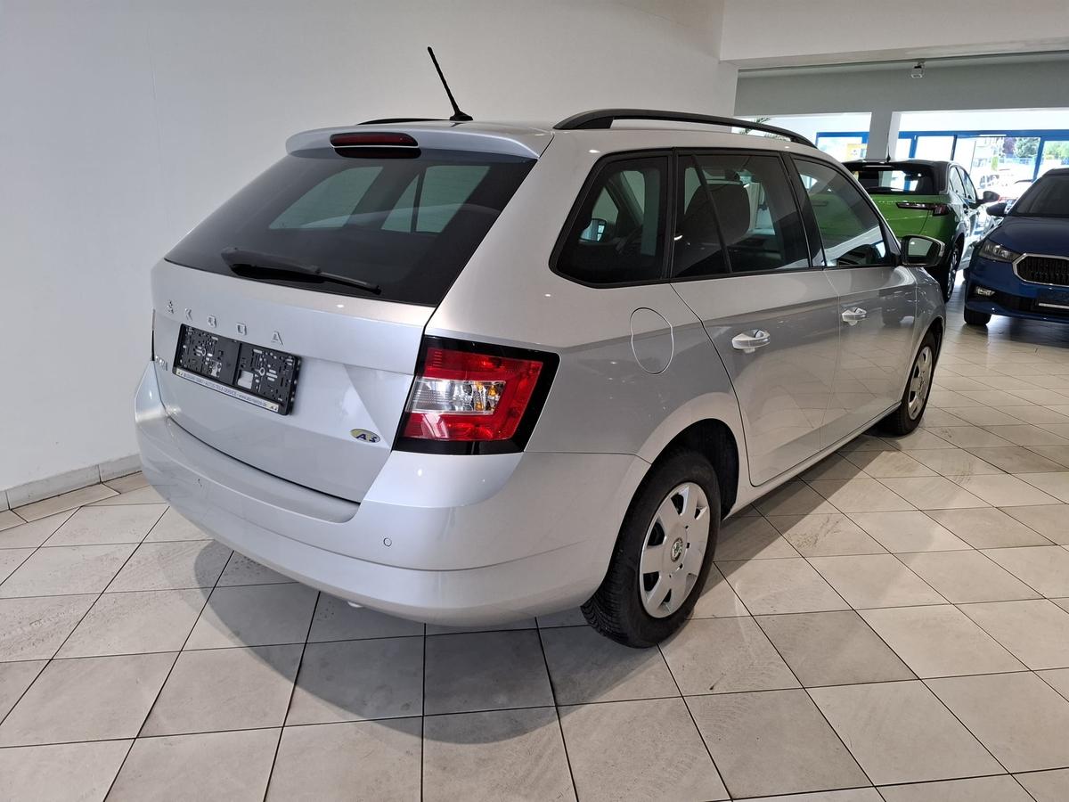 Skoda Fabia Combi 1.2TSI Style SHZ PDC