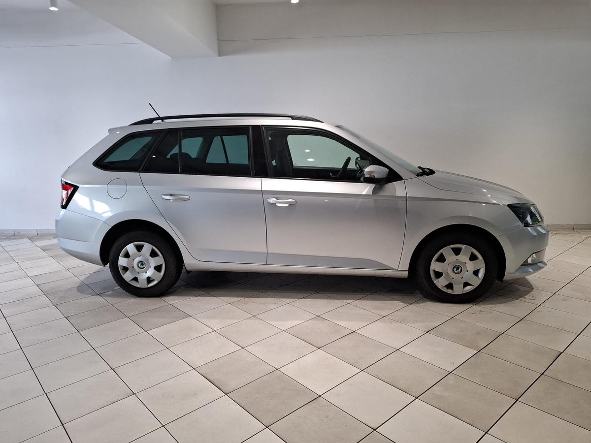 Skoda Fabia Combi 1.2TSI Style SHZ PDC