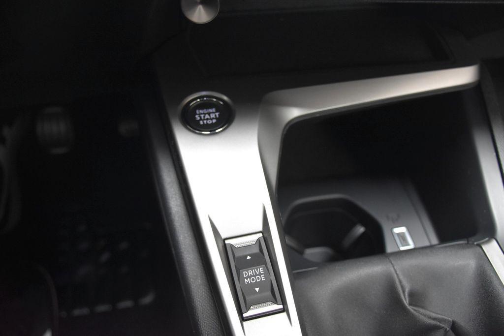 Peugeot 308 SW Active Pack AppNavi ADAS Paket ACC PDC