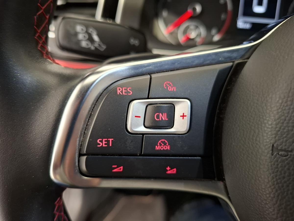 Volkswagen Polo VII 2.0TSI GTI DSG LED SHZ