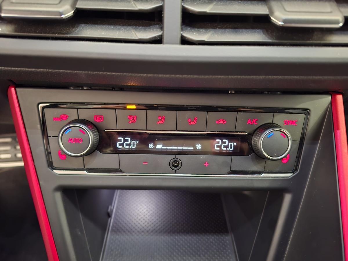 Volkswagen Polo VII 2.0TSI GTI DSG LED SHZ