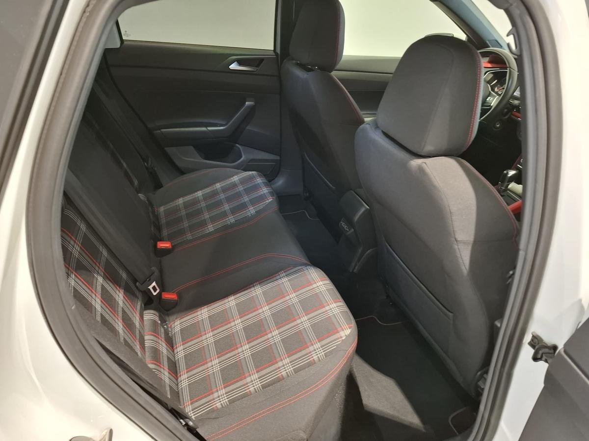 Volkswagen Polo VII 2.0TSI GTI DSG LED SHZ