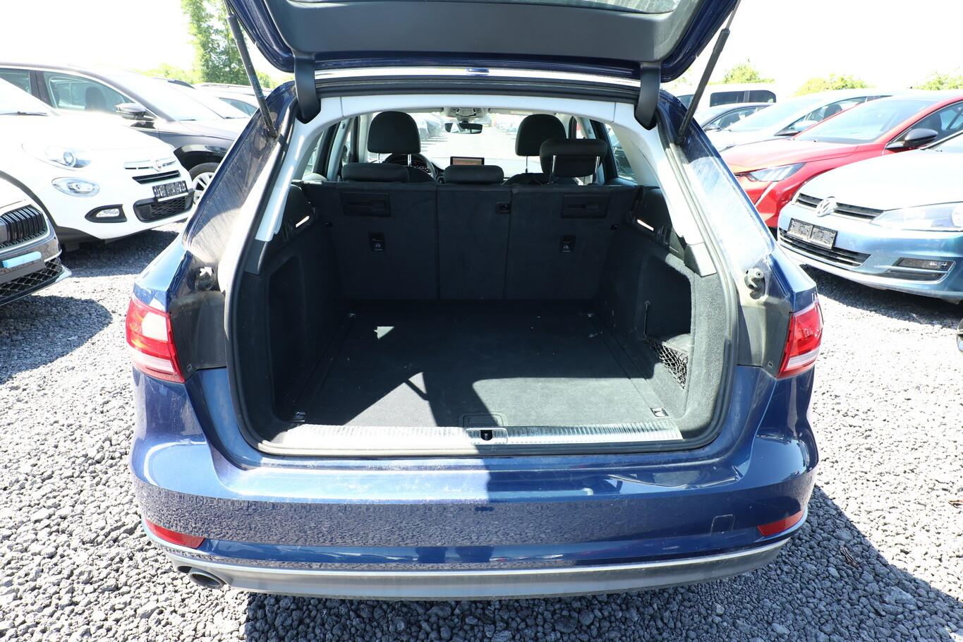 Audi A4 2.0 TDI Avant sport Nav PDC ViCo SHZ Temp 17Z