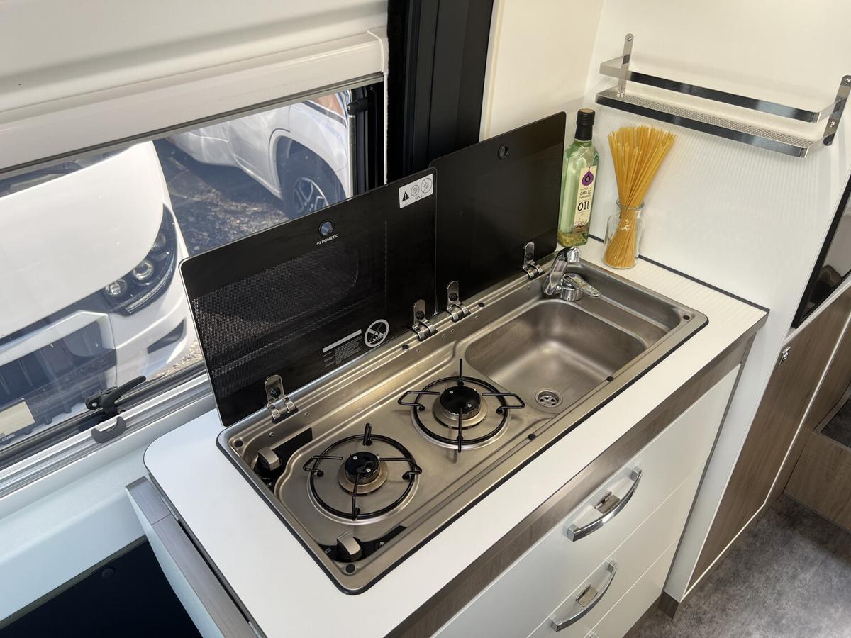 Mooveo VAN 63 EB Automatik+Solar+Sat TV+Markise
