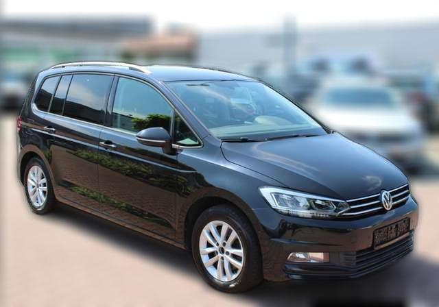 Volkswagen Touran Comfortline Kamera Navi LED ACC AHK StandHZG Start