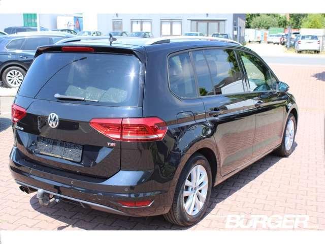Volkswagen Touran Comfortline Kamera Navi LED ACC AHK StandHZG Start
