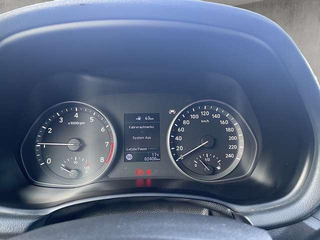 Hyundai i30 Passion + ++Navi+AHK+Kamera+