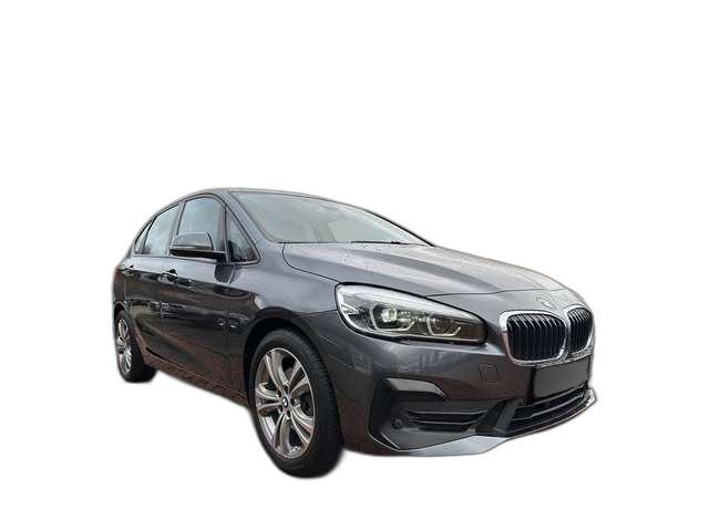 BMW 220 d Advantage Active Tourer +AHK+Navigation+Sitzheiz
