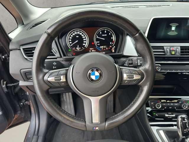 BMW 220 d Advantage Active Tourer +AHK+Navigation+Sitzheiz