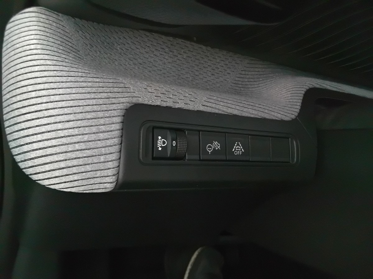 Citroën C3 Aircross Hybrid 145 ë-DSC6 MAX
