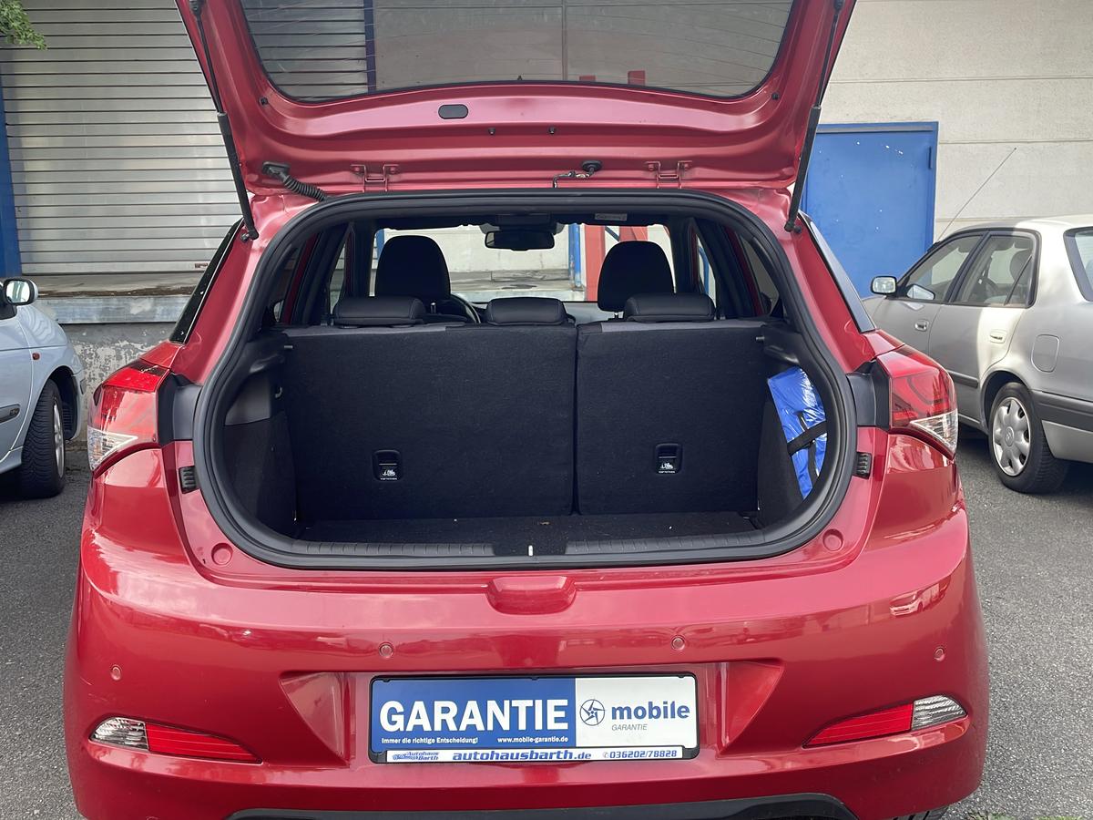 Hyundai i20 Go * Klimaanlage * Tempomat * PDC * LM *