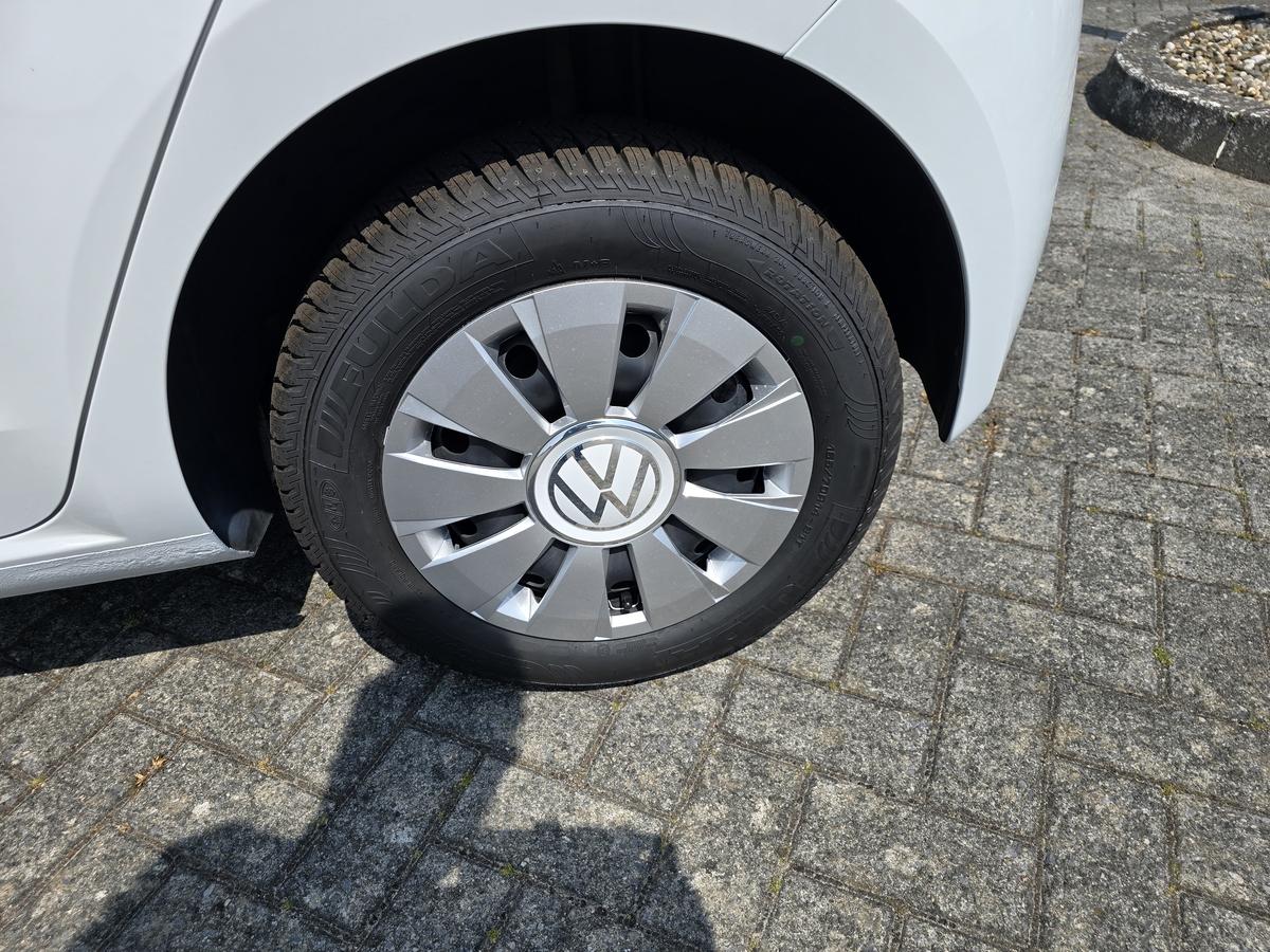 Volkswagen up! 1.0 Move MPI BMT 5 Türer Klima Rückfahkamera DAB