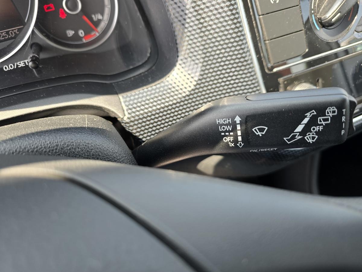Volkswagen up! 1.0 Move MPI BMT 5 Türer Klima Rückfahkamera DAB