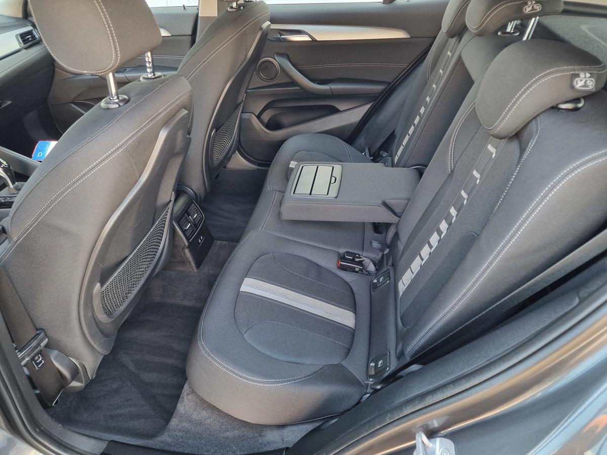 BMW X2 18i* Navi*LED*18 Zoll*Tempomat