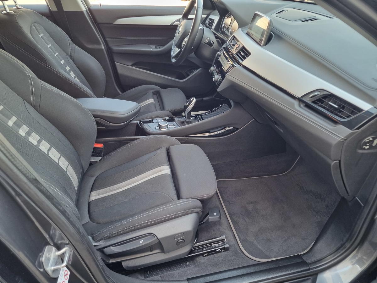 BMW X2 18i* Navi*LED*18 Zoll*Tempomat