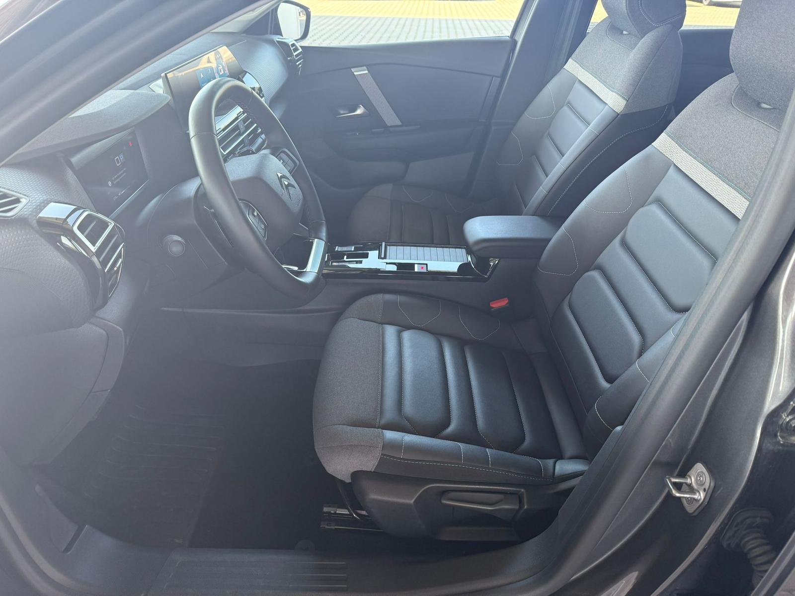 Citroën C4 Citroen  Plus 1.2 ESS 130 PS EAT8 / Keyless / Head-Up