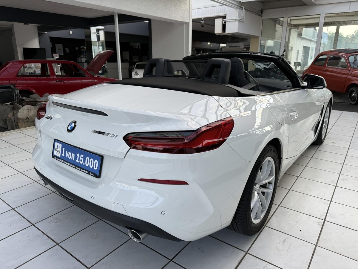 BMW Z4  20i sDrive Advantage