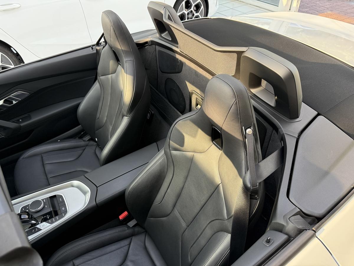 BMW Z4  20i sDrive Advantage
