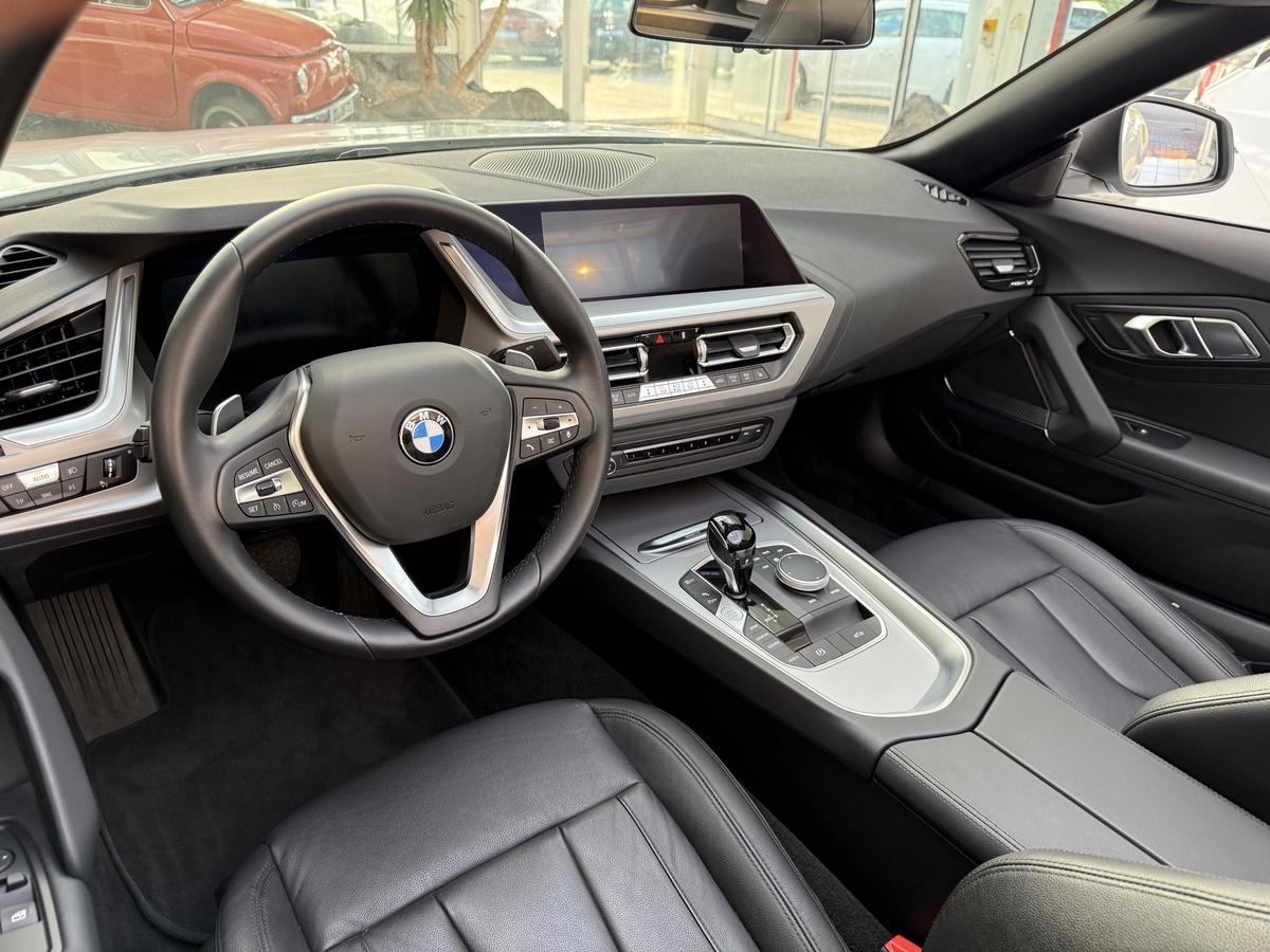 BMW Z4  20i sDrive Advantage