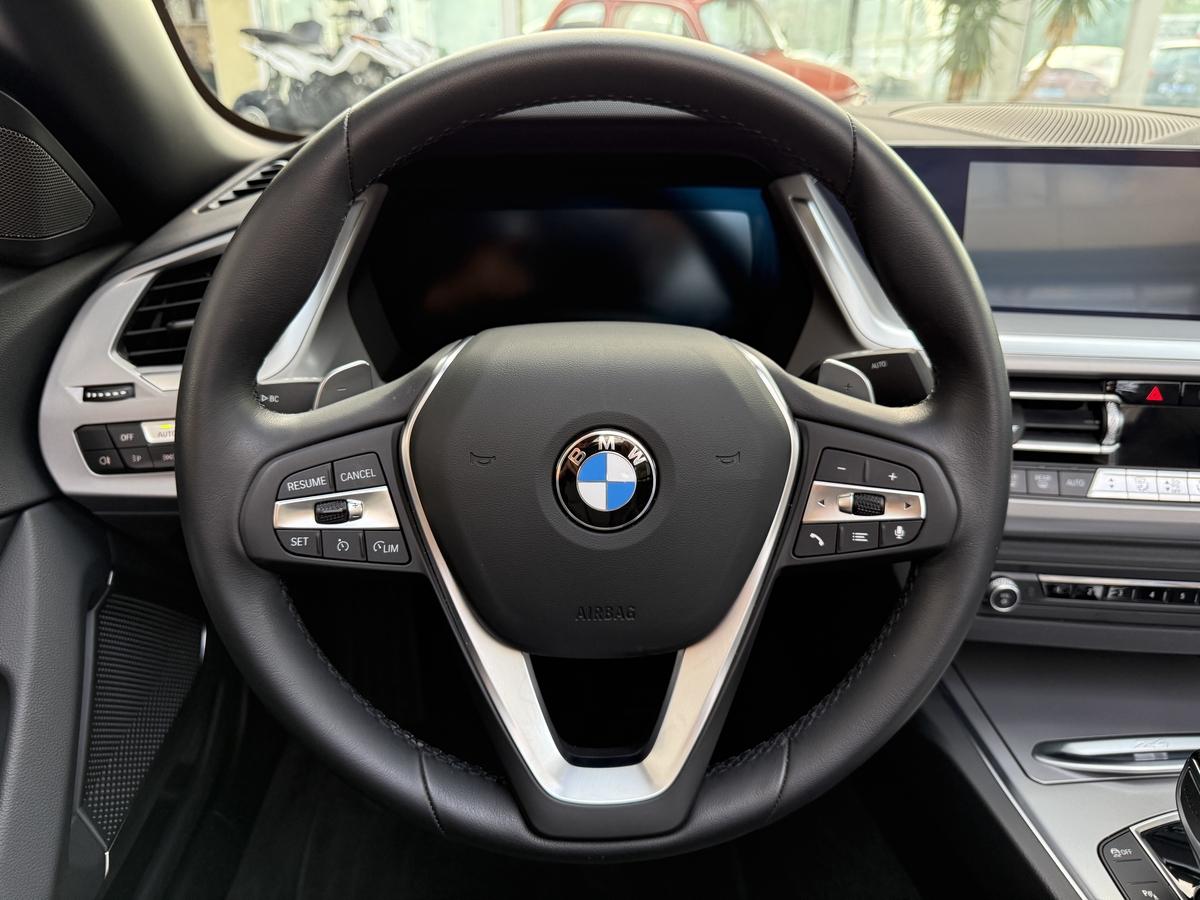 BMW Z4  20i sDrive Advantage