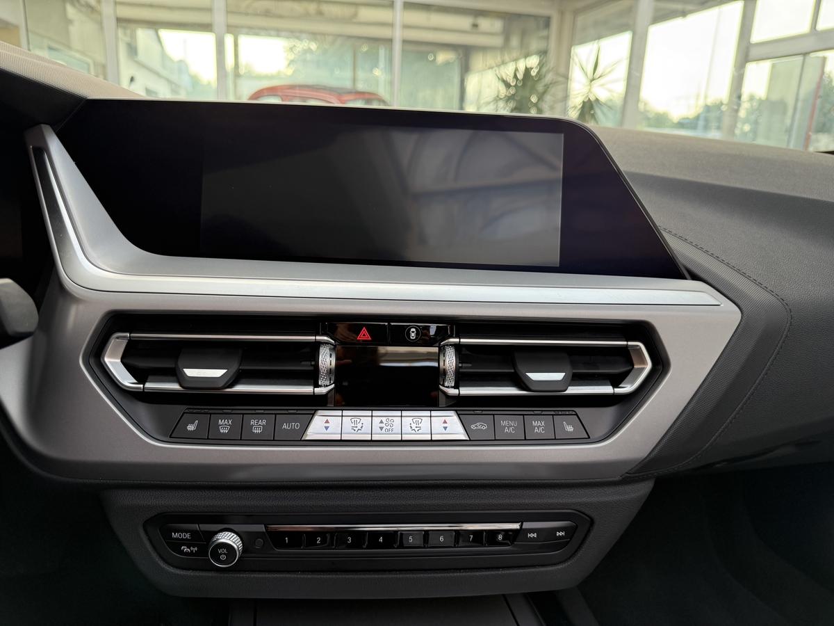 BMW Z4  20i sDrive Advantage