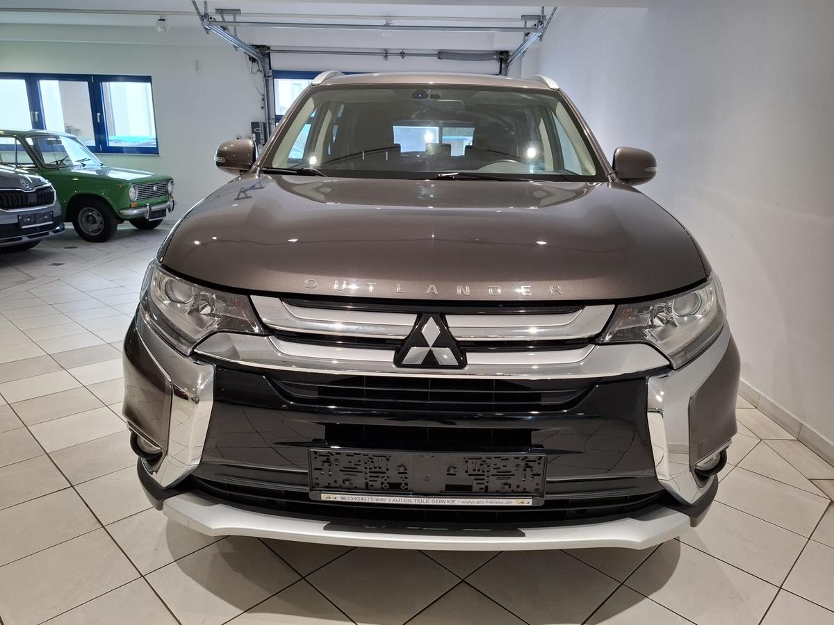 Mitsubishi Outlander 2.0 Edition 100 AHK SHZ bluetooth