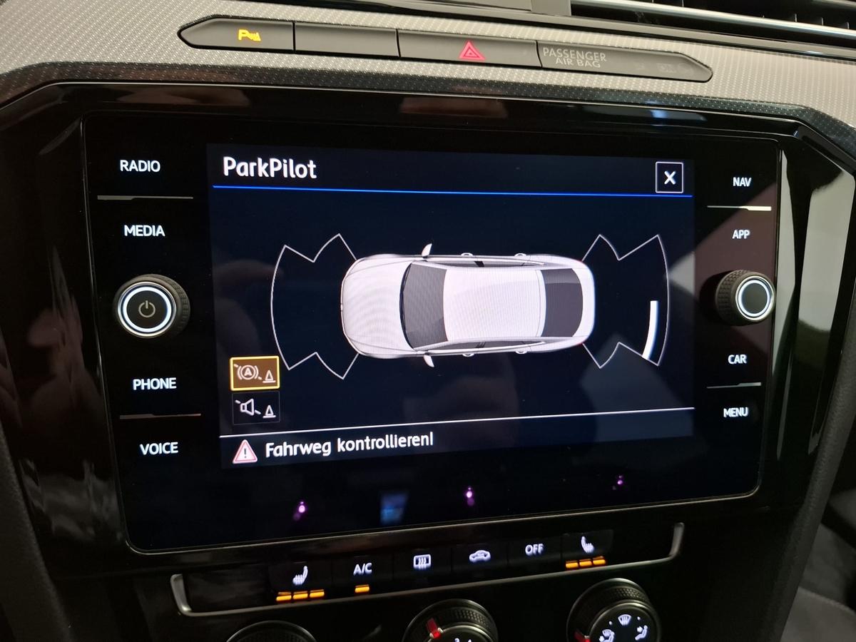 Volkswagen Arteon 2.0 TDI R-Line NAVI SHZ Fernlicht