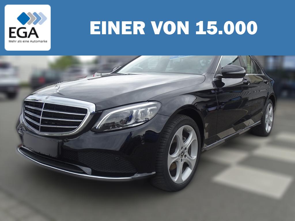 Mercedes-Benz C 200 4Matic / PANO /Comand /KAMERA/SHZ