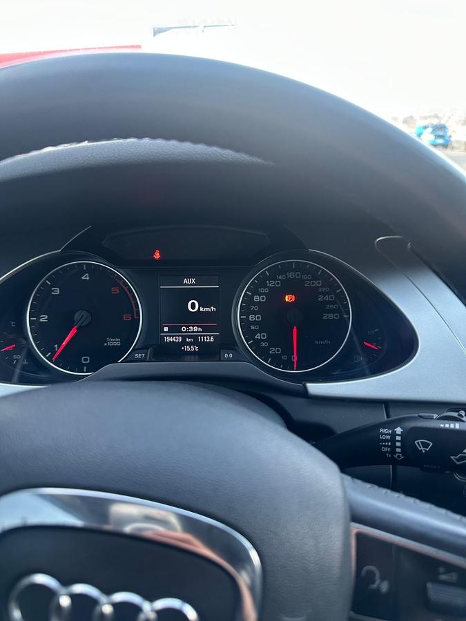 Audi A4 2.0 TDI DPF Avant Attractio