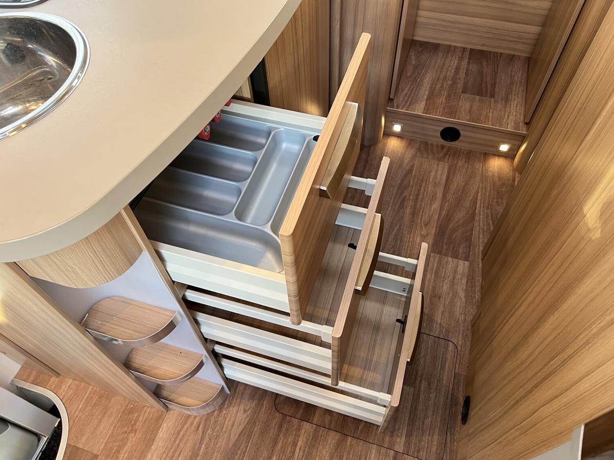 Knaus Sun TI 650 MEG Platinum Selection+Automatik+Markise+TV