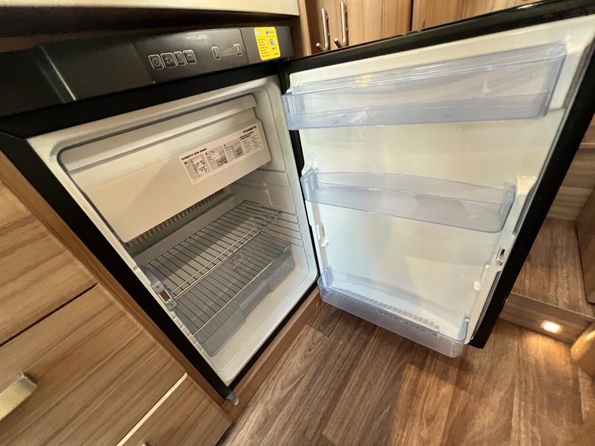 Knaus Sun TI 650 MEG Platinum Selection+Automatik+Markise+TV
