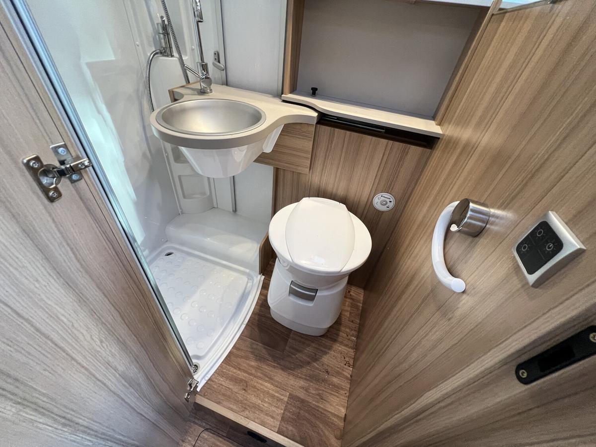 Knaus Sun TI 650 MEG Platinum Selection+Automatik+Markise+TV