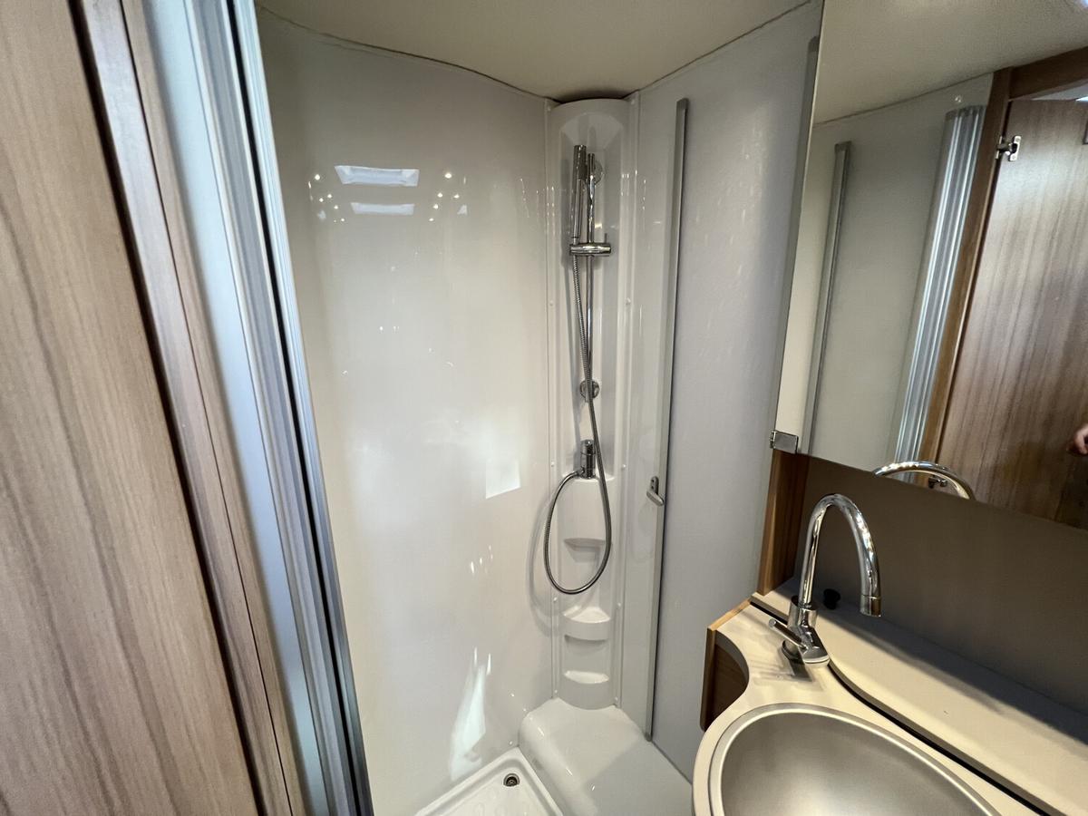 Knaus Sun TI 650 MEG Platinum Selection+Automatik+Markise+TV