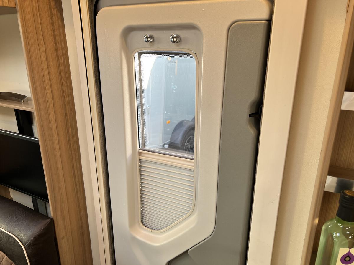 Knaus Sun TI 650 MEG Platinum Selection+Automatik+Markise+TV